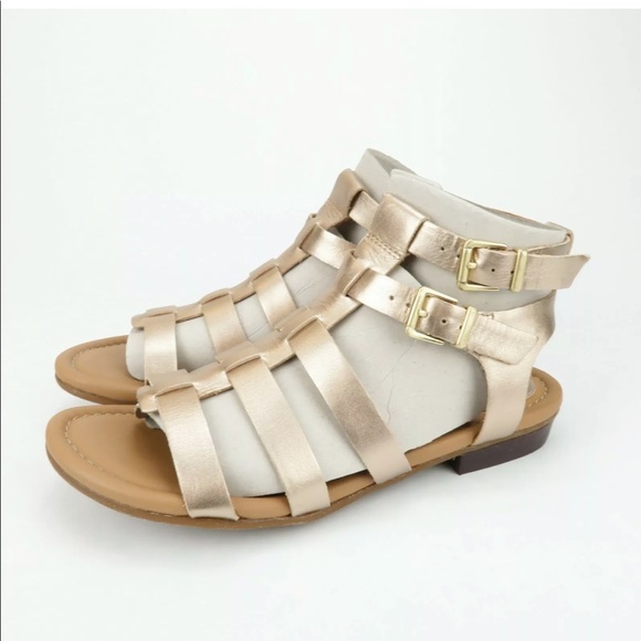 clarks buckle sandals